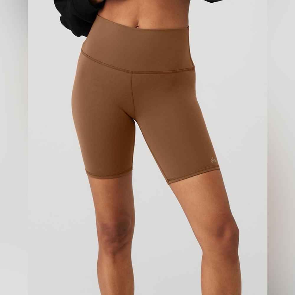 New Alo Brown Airbrush Biker Shorts XS